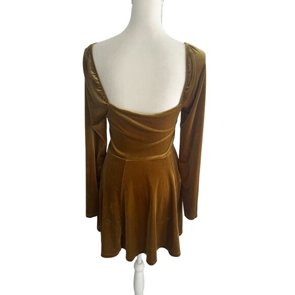 F21 Gold Velvet Long Sleeve Dress Size Small - Picture 5 of 6